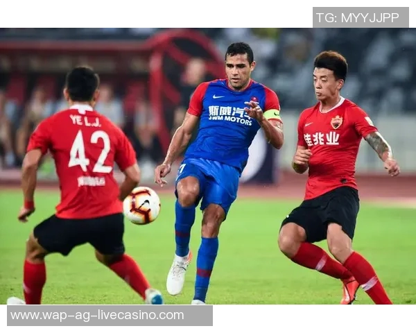 重庆斯威足球崛起之路：从青涩起步到职业联赛的辉煌蜕变